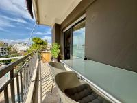 Apartment OAKA iaso Mitera Ygeia - B&B Athens