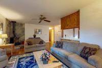 Lake Lodge Beach (04-040) - B&B Groveland