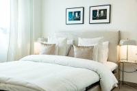 Inf45P- Modern 3 Bed City Apartment Next To Beach - Chambres d'hôtes Estepona