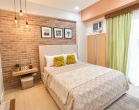 Lovely Unit with free wi-fi & netflix I across Naia T3 airport - Chambres d'hôtes Manille