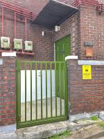 MoonJar Seoul - Private 3BR for 6 - Gyeongbokgung Hongdae Bukchon - Airport Bus - B&B Seoul