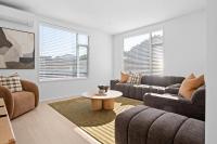 Brand New Luxury Home in Central Hamilton - B&B Hamilton