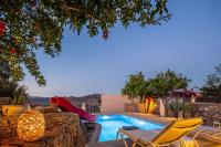 Traditional Villa Rogdia with Private Pool & BBQ, Near Rethymno - B&B Atsipádhes