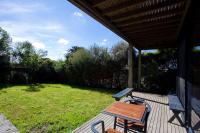 Debonair 1 - BYO Linen - B&B Anglesea