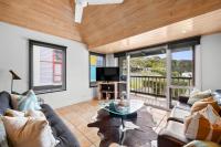 Cora Lynn 14 - B&B Lorne