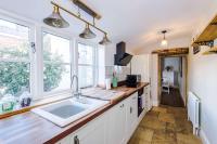 Charming 4-Bedroom Home in Ruthin Sleeps 8 - B&B Pale