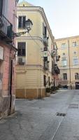 Casa Vacanze - affaccio sul Municipio - B&B Iglesias