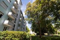 Bright 2 BR flat - Parkview 3 - Bed and Breakfast Zürich