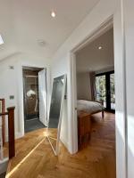 Peaceful, Bright Loft in the Heart of High Barnet - B&B Municipio de Barnet