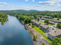 Peaceful Lakeview Escape - For 6 - B&B Branson