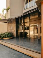 2N - Apartamento elegante con piscina a pocos pasos del centro comercial Brisas - Chambres d'hôtes Santa Cruz de la Sierra