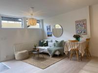 Newly renovated own apartment - B&B Vaxjo