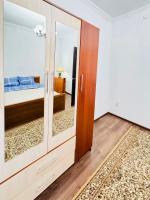 100 m from the Almaty Airport - Chambres d'hôtes Almaty
