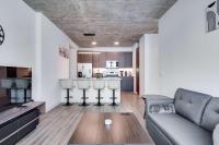 Wabash 4BR - Pool Free In & Out Parking 2 - Bed and Breakfast Chicago