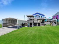Ibis Isle, Bolivar Peninsula, Sleeps 12, 3 Bedrooms, Fully Fenced Side Yard, Play Set, Gazebo, Walk to Beach - Chambres d'hôtes Bolivar Peninsula