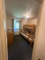 Driepersoonskamer met Badkamer