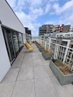 Seaview Penthouse Oostende - B&B Ostend