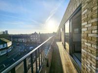 Hobson Woods Apartments - B&B London