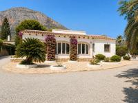 Villa in Javea with Private Pool & Mountain Views - Chambres d'hôtes Javea