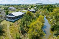 City on a Hill at Spring Creek - B&B Fredericksburg