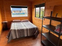 Waynes World Westport Cabana - B&B Westport