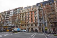 61PAR1014- Magnifico piso decorado en Paralel - B&B Barcelona