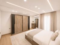 Appartamento con 3 Camere da Letto