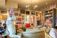 The Freedomville Gallery - B&B Sechelt