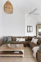 Penthouse with Incredible Views & Pool - Bed and Breakfast Noosa Heads
