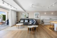 Las Rias, Riverside Luxury Bliss - B&B Noosa