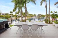 Jalynca, Waterfront Escape - B&B Noosa Heads