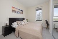 Comfortable apartment with air conditioning Pruszków Staszica 1F by Heyrent - B&B Pruszków