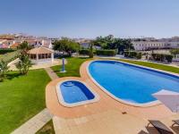 Crisgolf Apartments • Apt. 10 Private Garden - B&B Quarteira