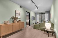The green lounge - a lovely home with free indoor parking! - Ferienwohnung Tromsø