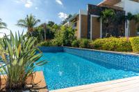 Cap Ouest Beachfront Seaview Apartment - Chambres d'hôtes Flic en Flac