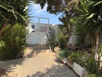 Sea View Holiday Apartment - B&B Larnaka