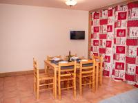 Appartement avec balcon, pour 6 personnes, animaux acceptés, parking inclus - FR-1-504-192 - Chambres d'hôtes Uvernet-Fours