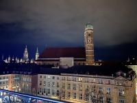 top located 1st-class penthouse with 3 rooms - B&B Múnich