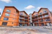 Ski-In Adjacent 200m - 3BR - Free Shuttle - Sleeps 8 - B&B Mont-Tremblant