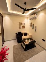 NestaNova premium 1 bhk flat - Bed and Breakfast Gurgaon