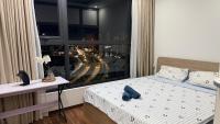 Lake view Full-house Apt, G3 VinHomes Greenbay - B&B Hanói