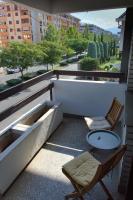 Modern 1-bedroom condo with free parking & fast WiFi - Ferienwohnung Podgorica