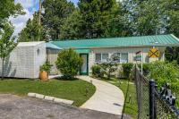 West Knoxville Area! Home w/ Hot Tub Near Dtwn - Chambres d'hôtes Knoxville