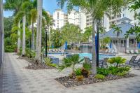 Naples Escape in Regatta w/ Resort Amenities! - Bed and Breakfast Naples