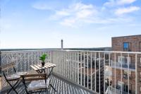 Stylish Penthouse - Sleeps 6 - Near Wembley - Ferienwohnung Hatch End