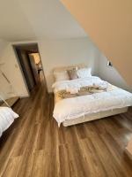 Peaceful Loft Haven - Auckland - B&B Waiau Pa