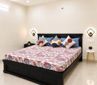 Premium 2BHK Family Stay in Madhapur - B&B Hyderabad