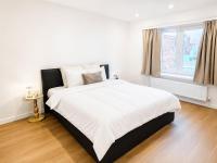 15Min Walk to Ghent Center Stylish 3BR & 1LR Apt - Ferienwohnung Gent