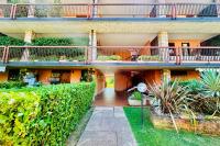 Giove Apt - piscina e natura a Sirmione - B&B Sirmione