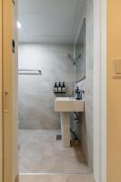 5 minuet Walk to Gangnam Station l DAON rest - B&B Seoul